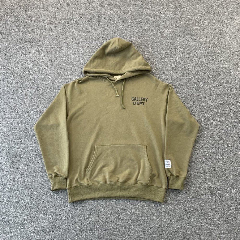 Gallery green long-sleeved sweater letter graffiti